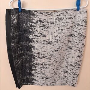 Elie Tahari Monochrome Patterned skirt